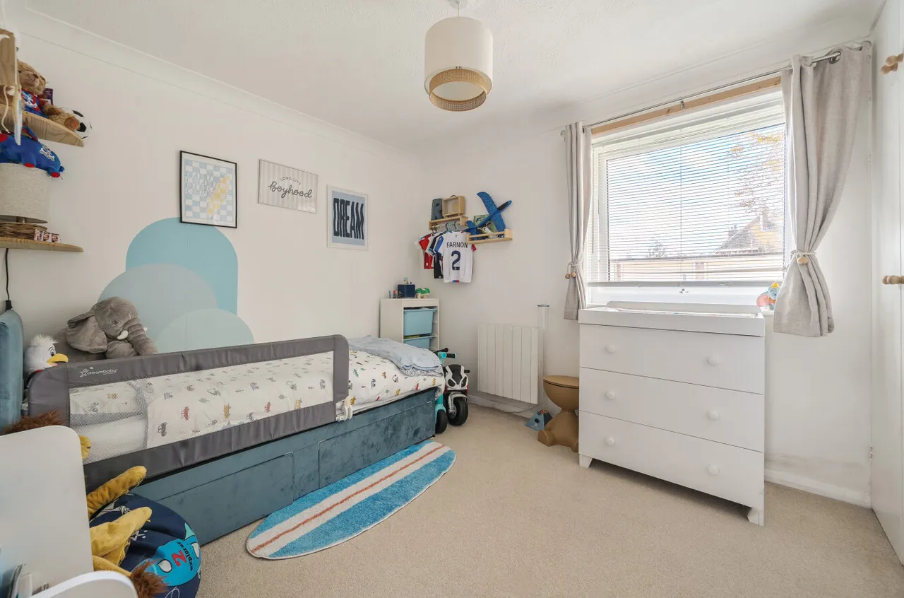 Wallace Avenue, Worthing, BN11, photo 5
