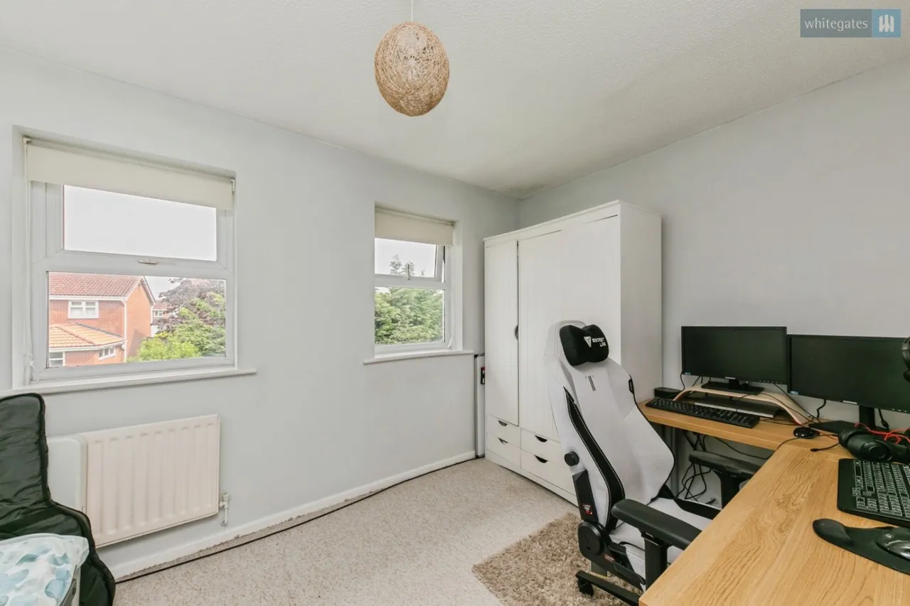 Padworth Place, Leighton, CW1, photo 13