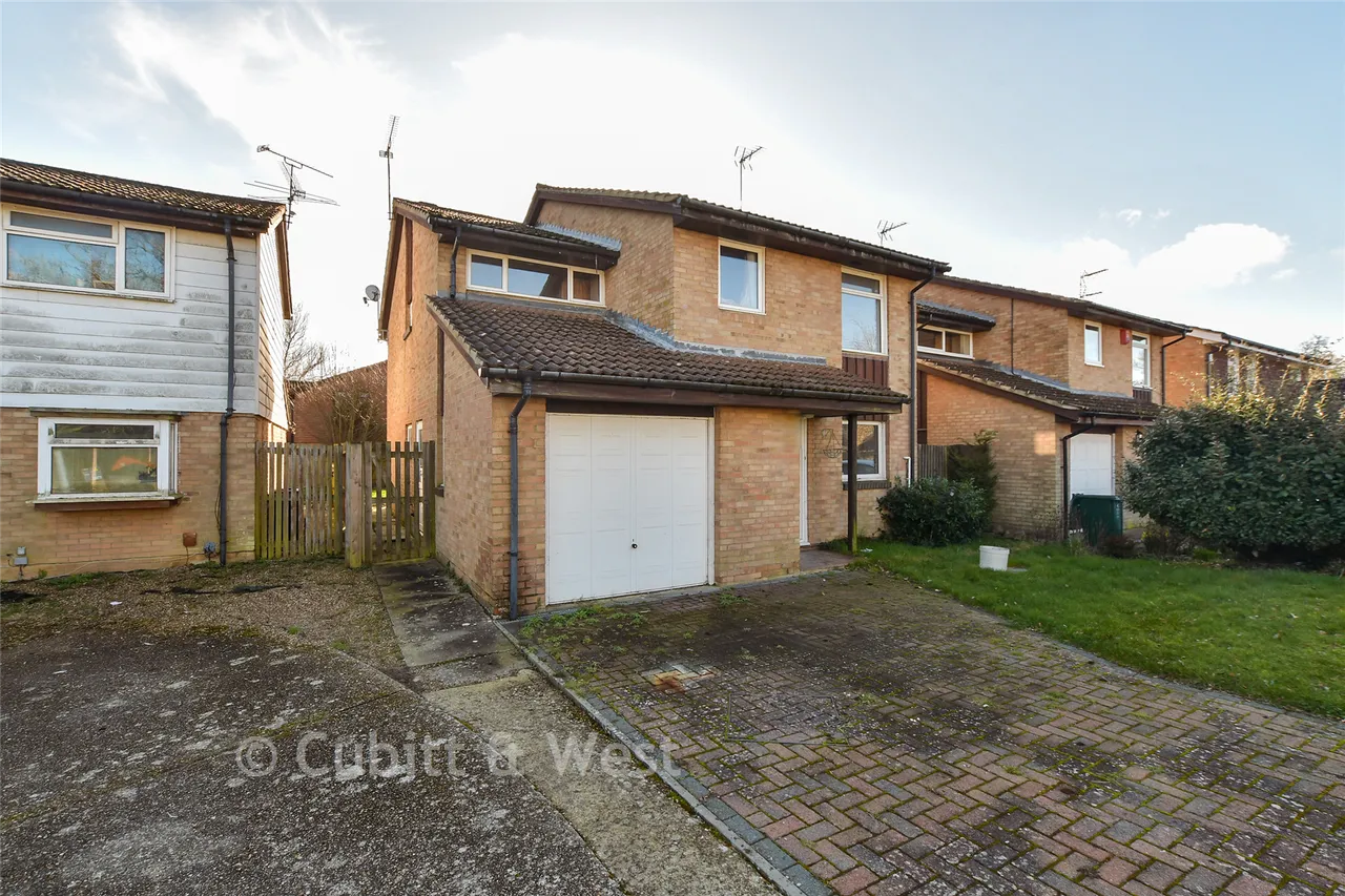 5 bed house for sale, Aldingbourne Close, Ifield, RH11