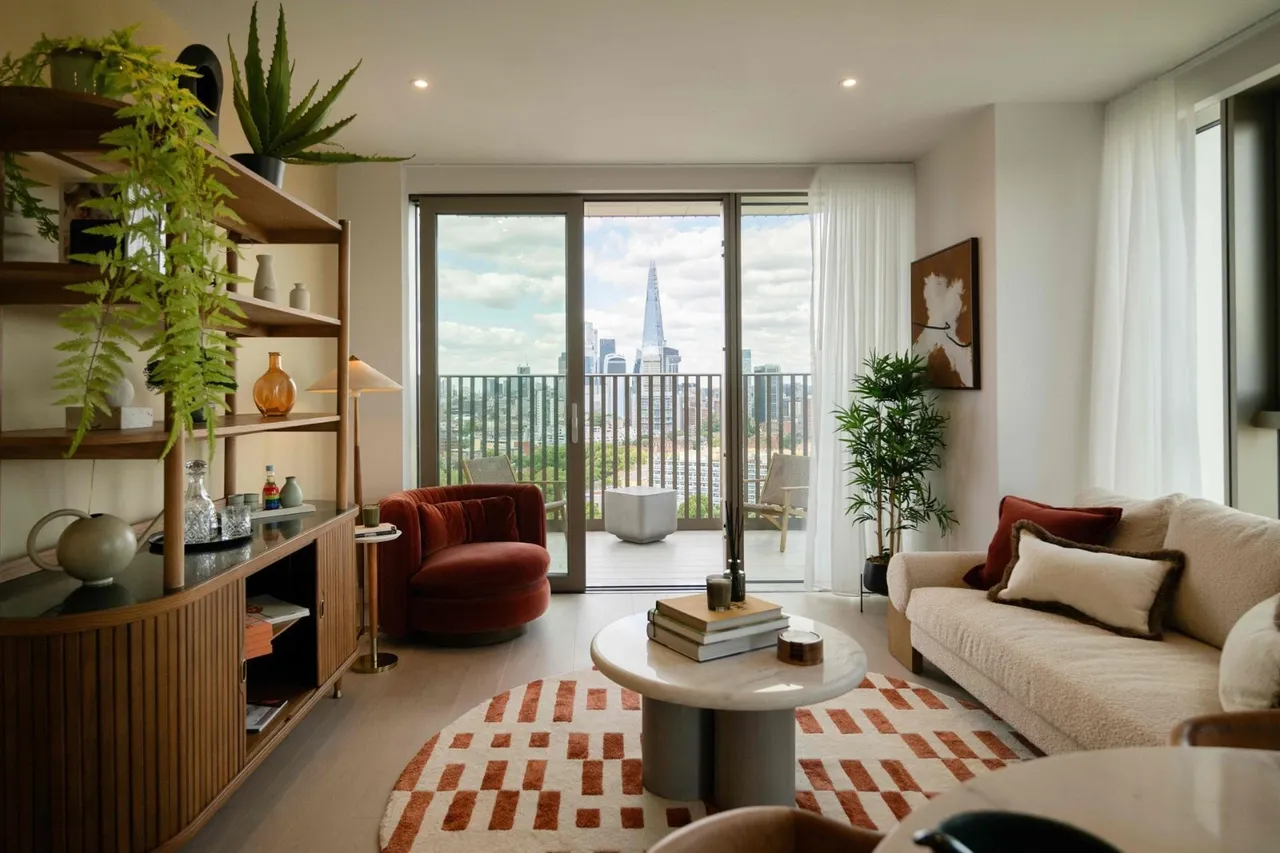 2 bed house for sale, Deacon Street, London, SE17
