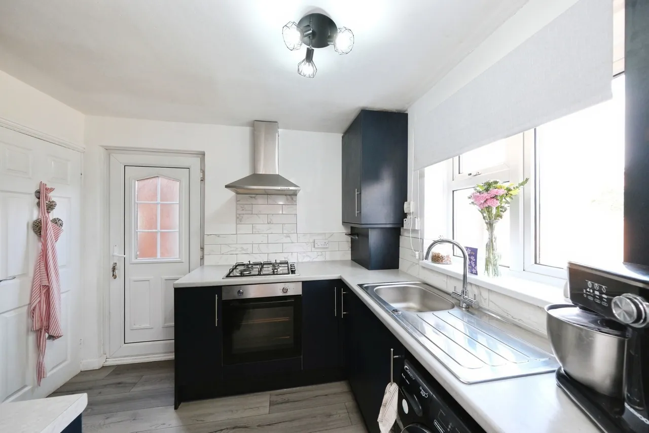 Sycamore Road, Mansfield Woodhouse, Mansfield, Nottinghamshire, NG19, photo 6