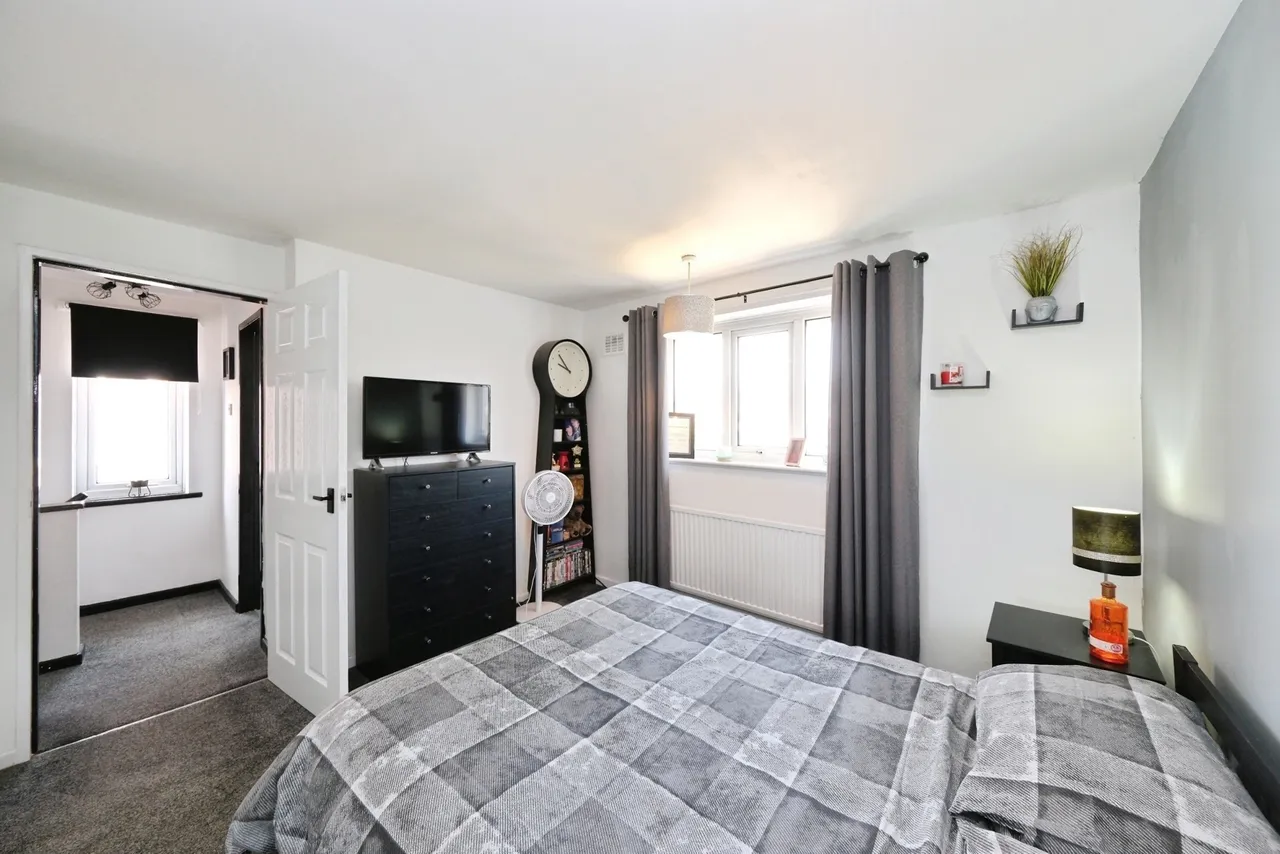Sycamore Road, Mansfield Woodhouse, Mansfield, Nottinghamshire, NG19, photo 9