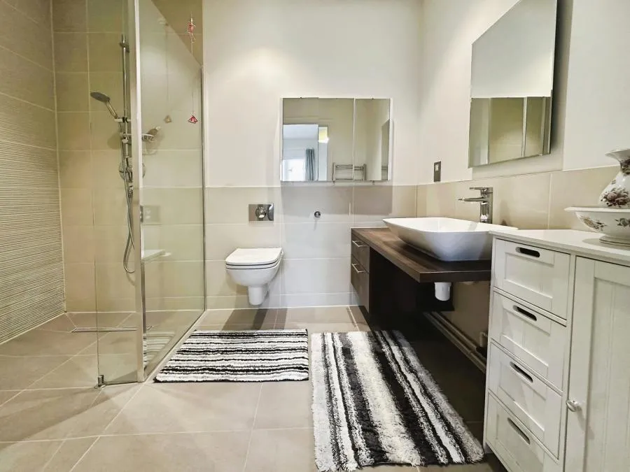 Redfields Lane, Church Crookham, GU52, photo 5
