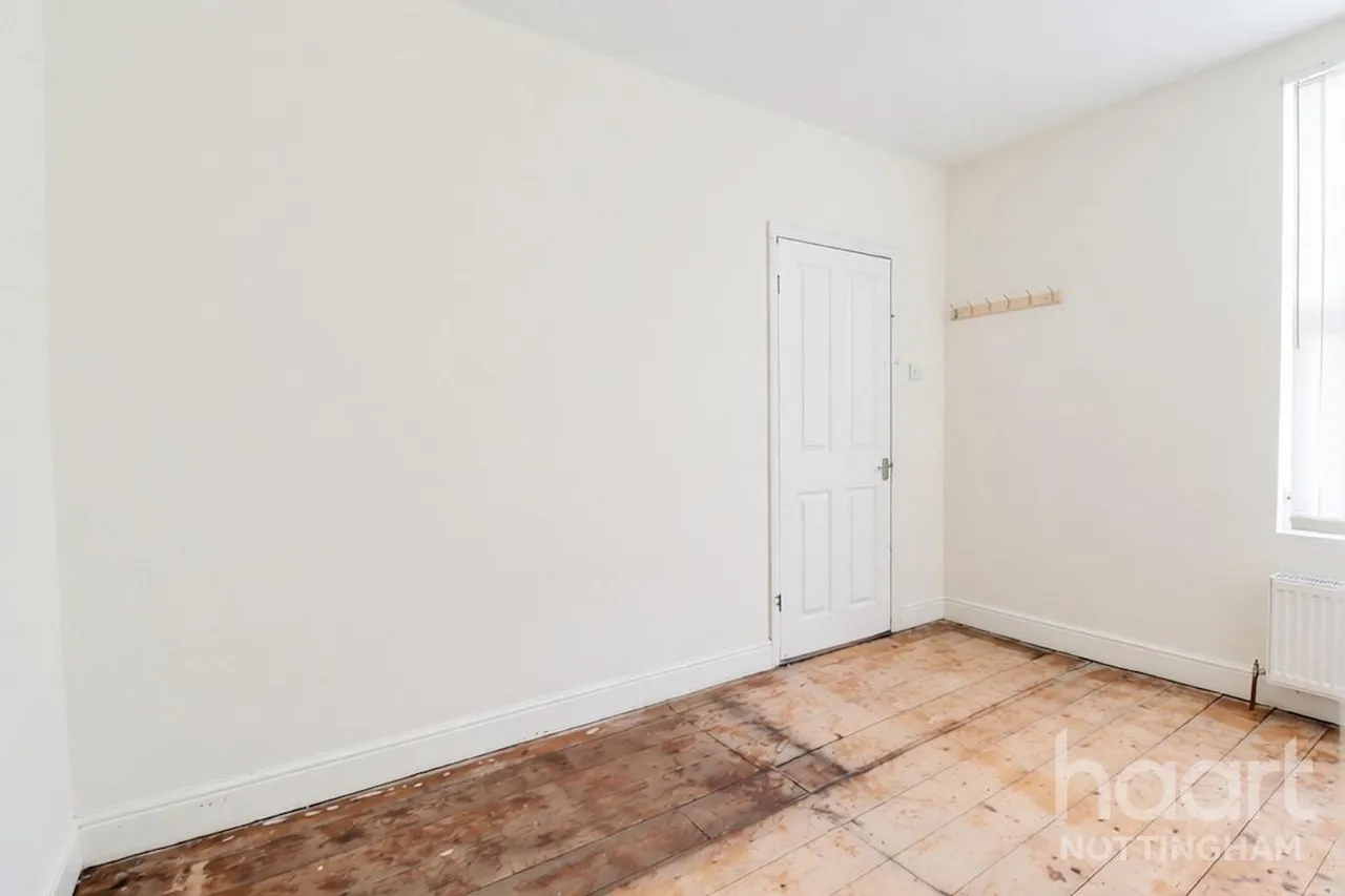 Ewart Road, Forest Fields, NG7, photo 9