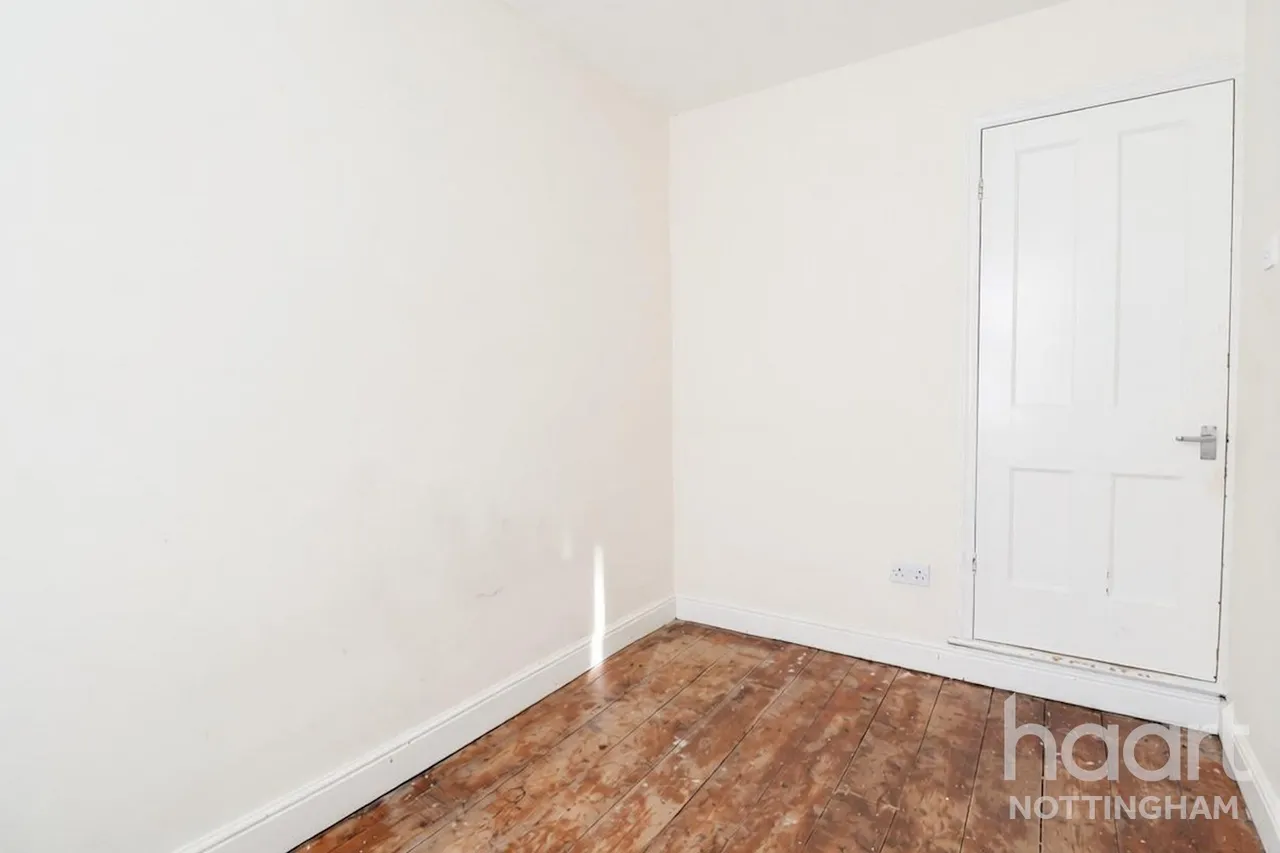 Ewart Road, Forest Fields, NG7, photo 11