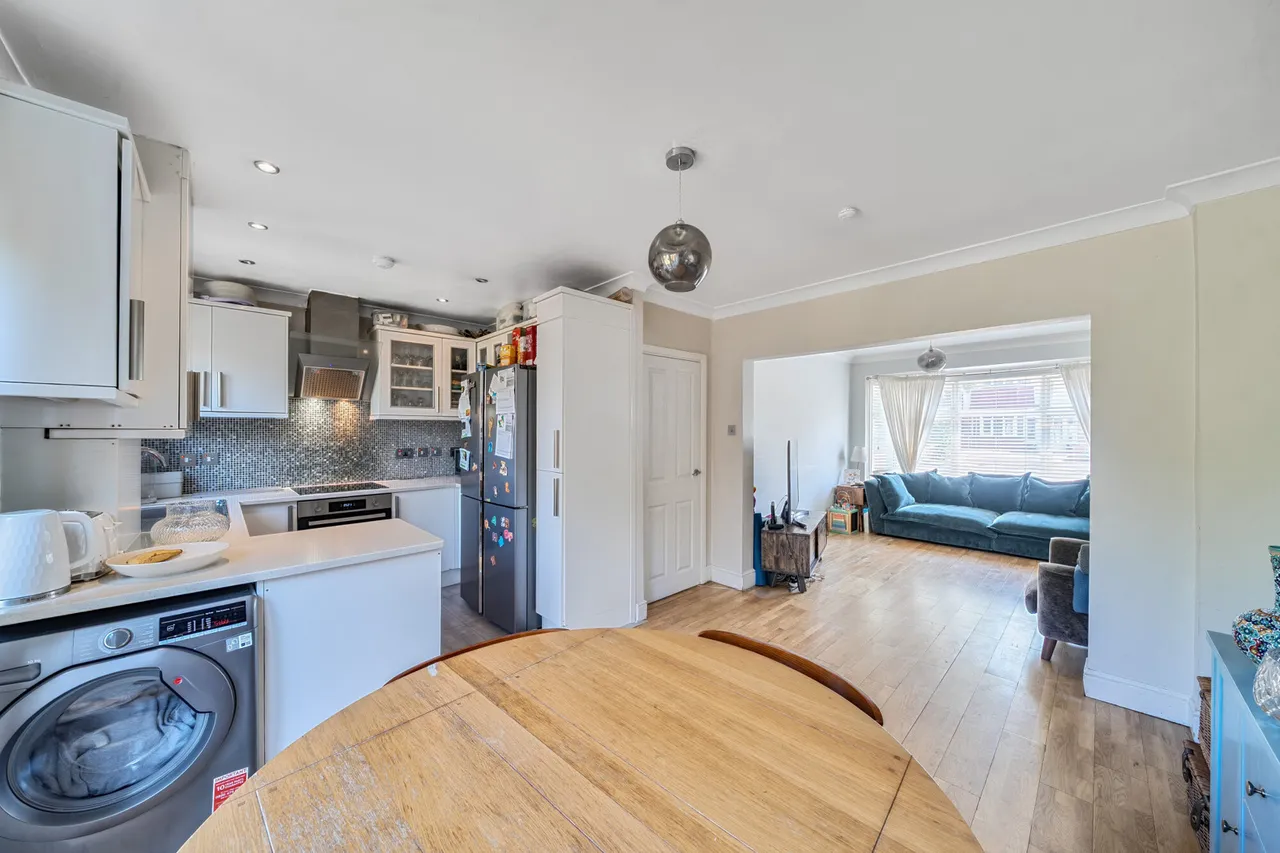 Carstairs Road, SE6, photo 5