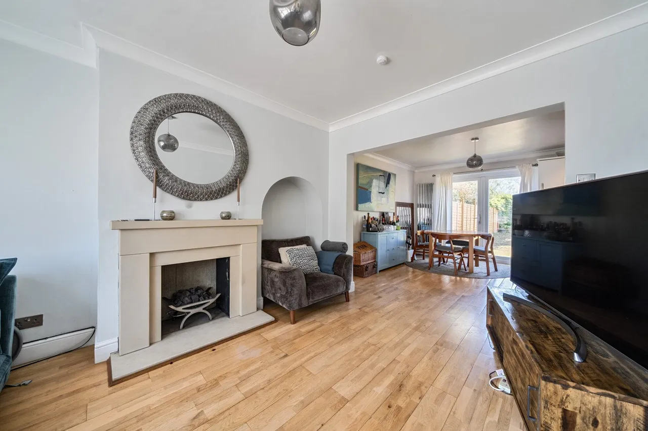 Carstairs Road, SE6, photo 3