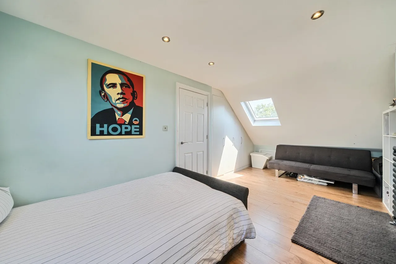 Carstairs Road, SE6, photo 14