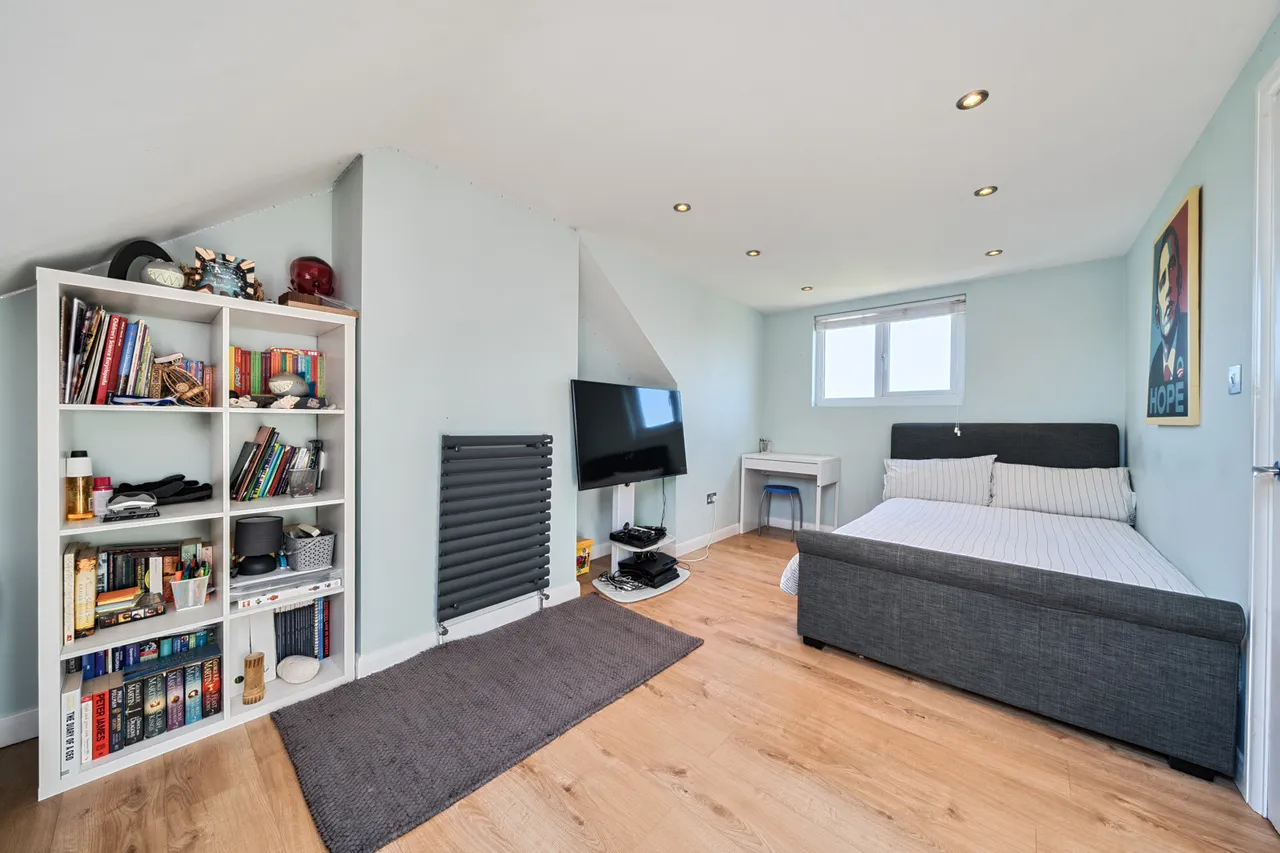 Carstairs Road, SE6, photo 6