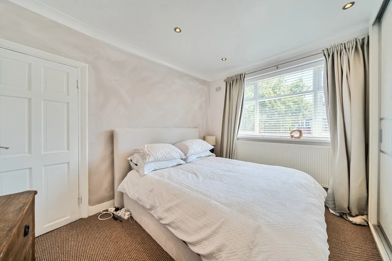 Carstairs Road, SE6, photo 7