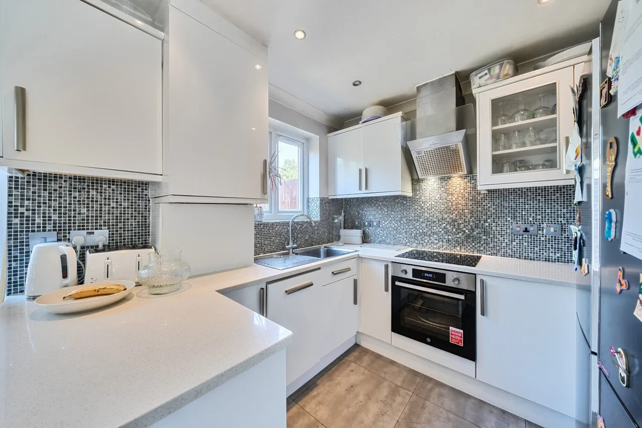 Carstairs Road, SE6, photo 4