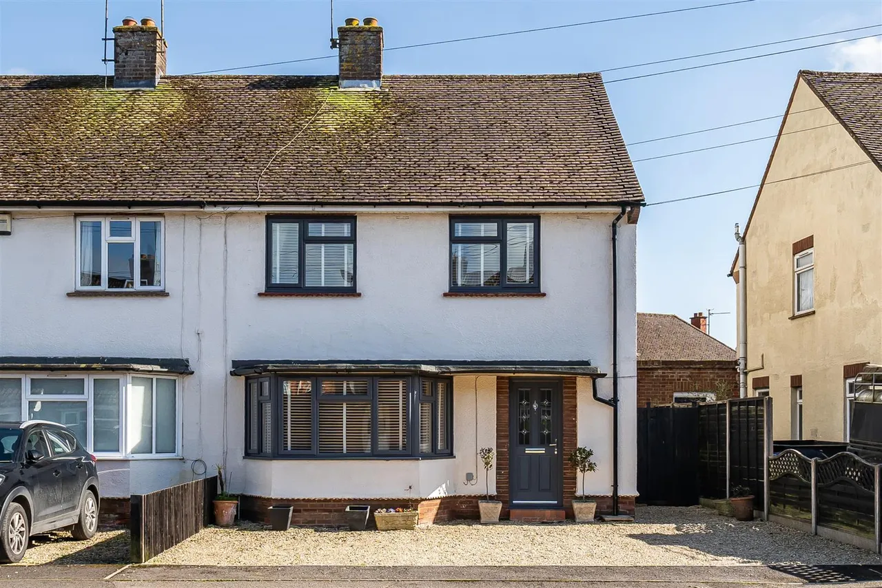 3 bed house for sale, Eastleigh Road, Devizes, SN10