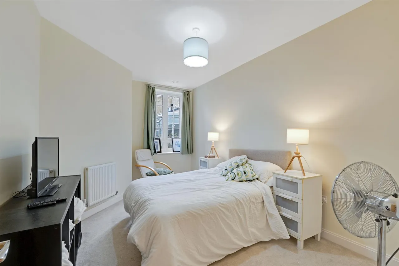 Twickenham Road, Isleworth, TW7, photo 19