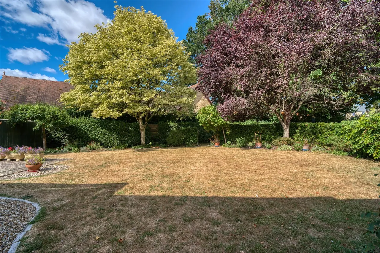 Plowman Close, Marnhull, photo 7