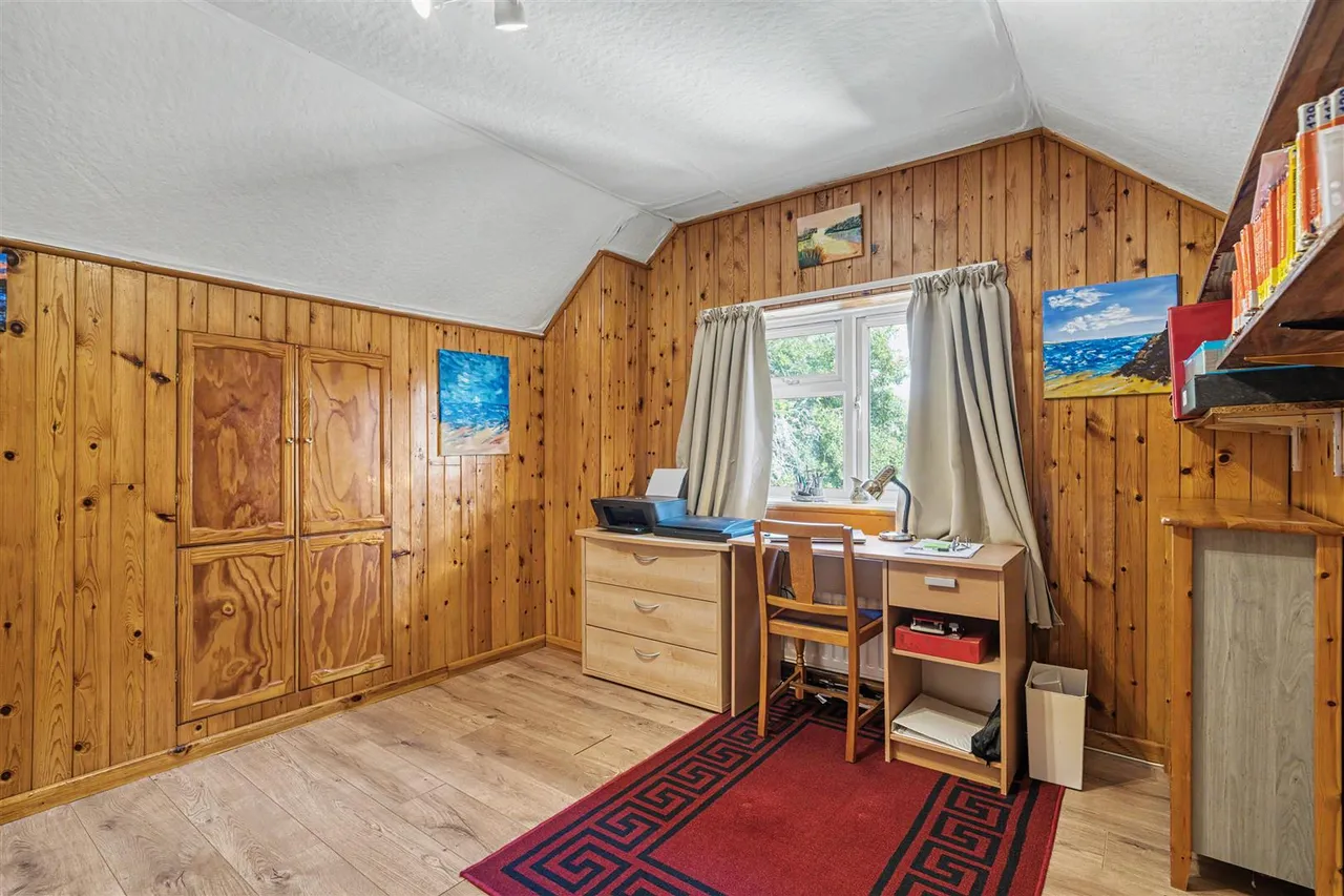 Plowman Close, Marnhull, photo 12