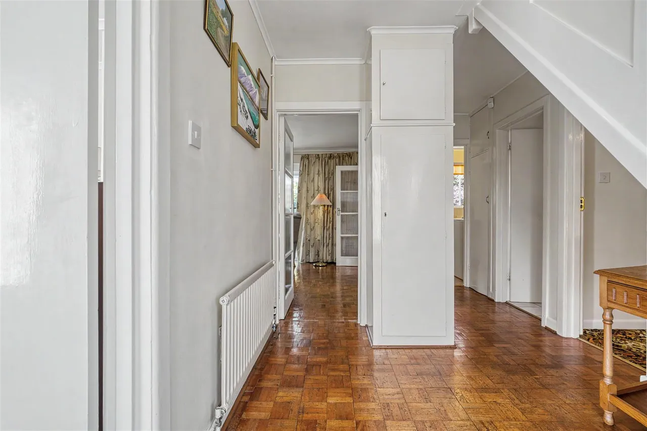Plowman Close, Marnhull, photo 3