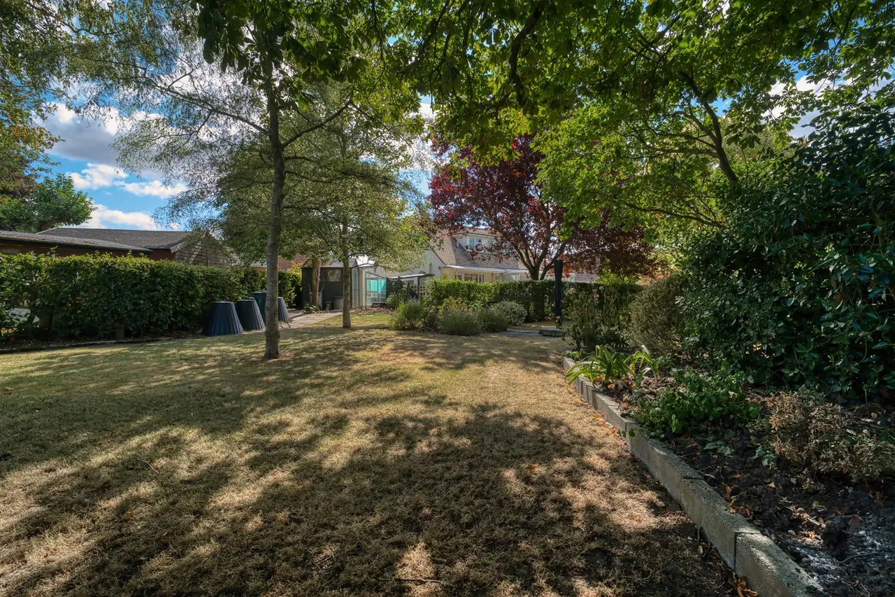 Plowman Close, Marnhull, photo 6