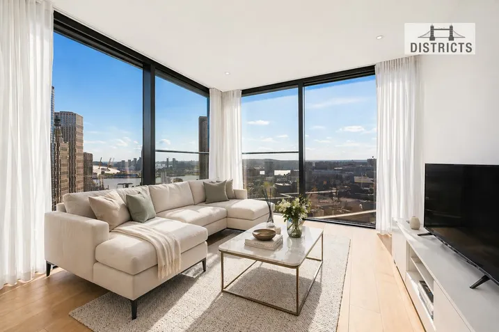 2 bed flat for sale, Marsh Wall, E14