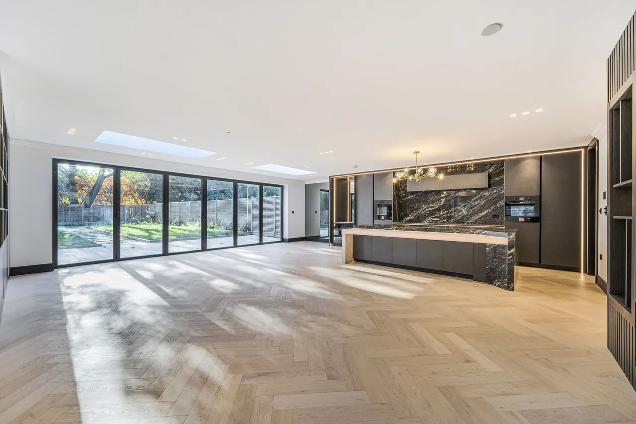 Pipers Green Lane, Edgware, HA8, photo 10