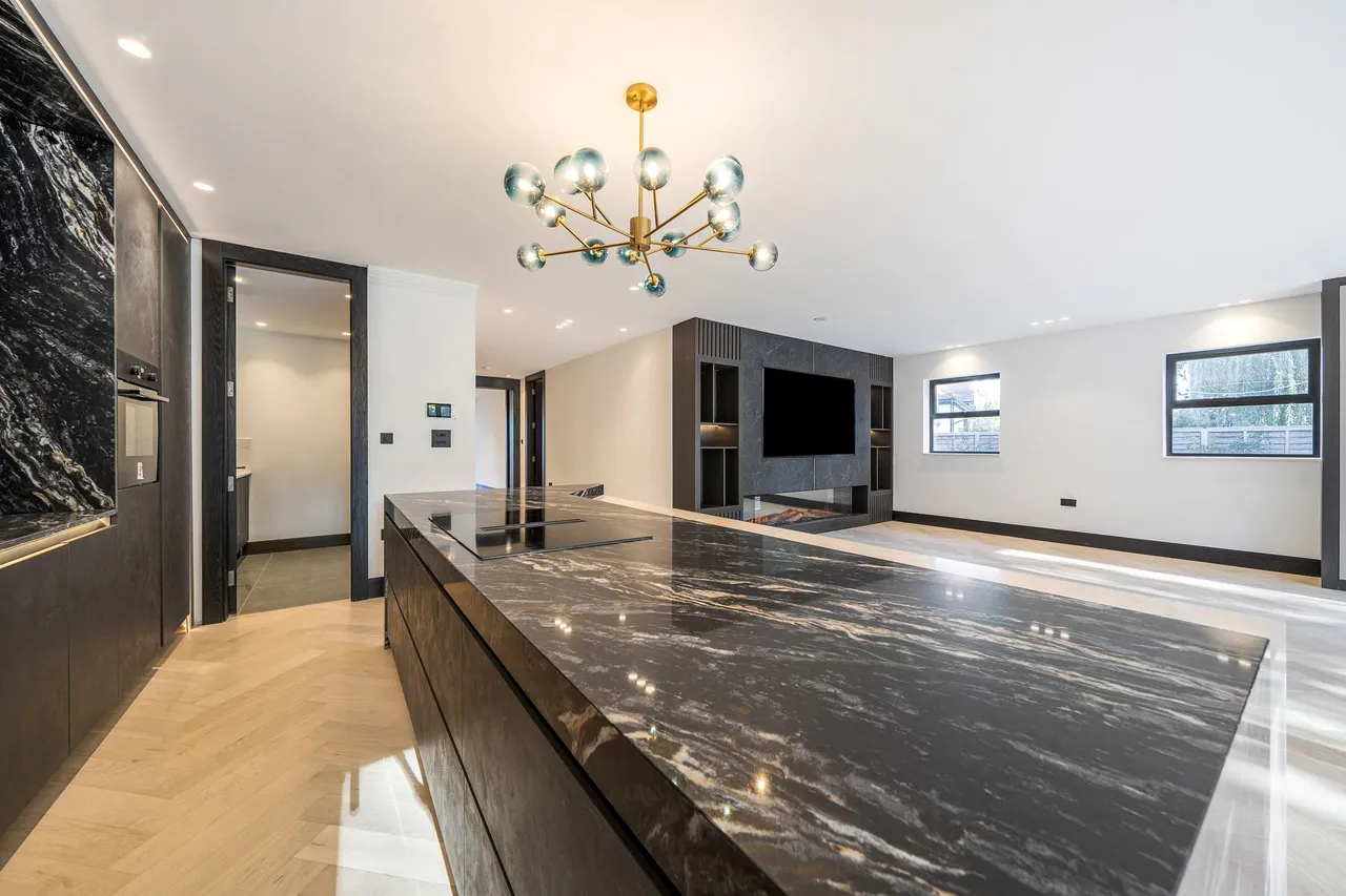 Pipers Green Lane, Edgware, HA8, photo 13