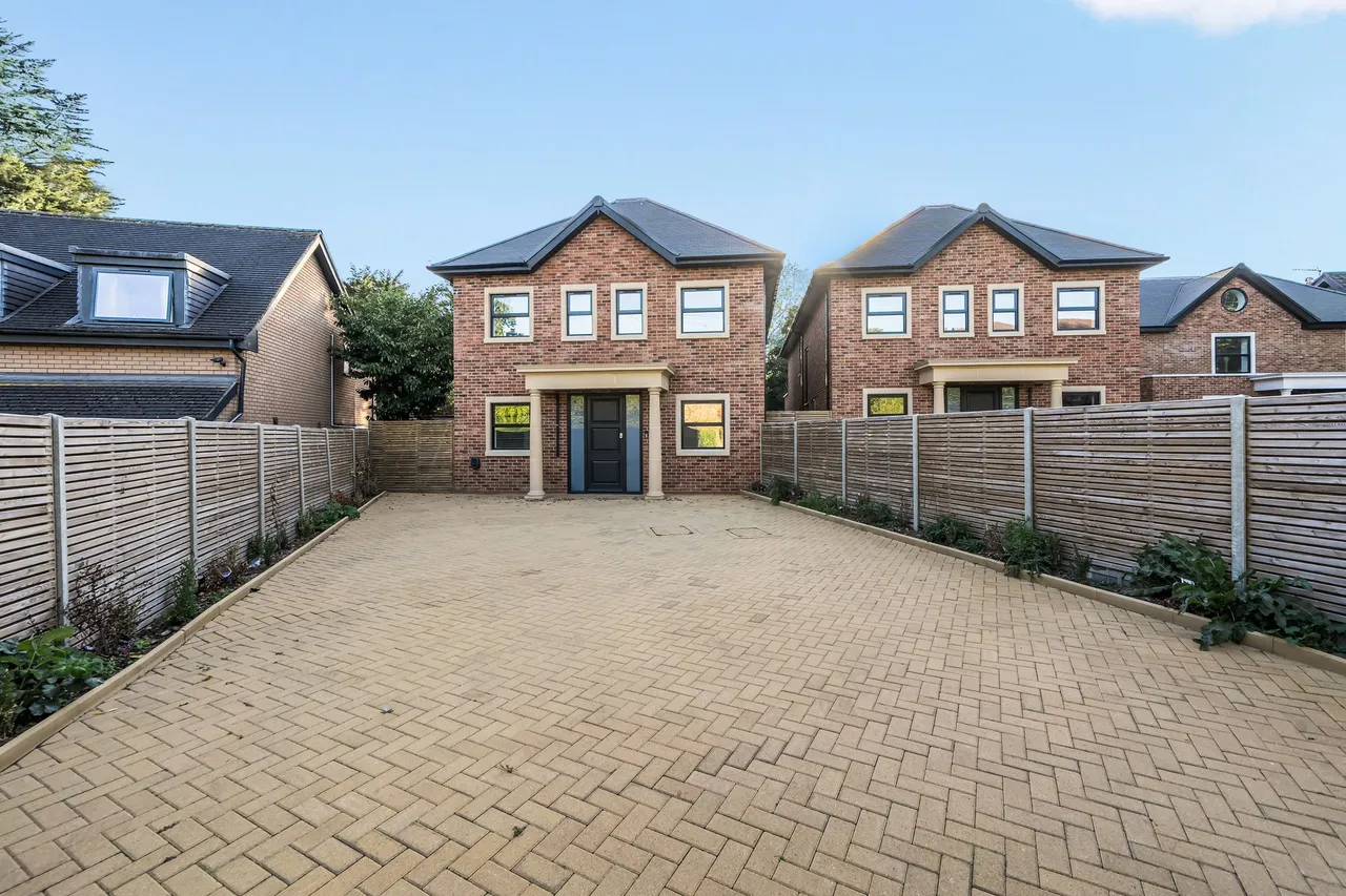 Pipers Green Lane, Edgware, HA8, photo 48