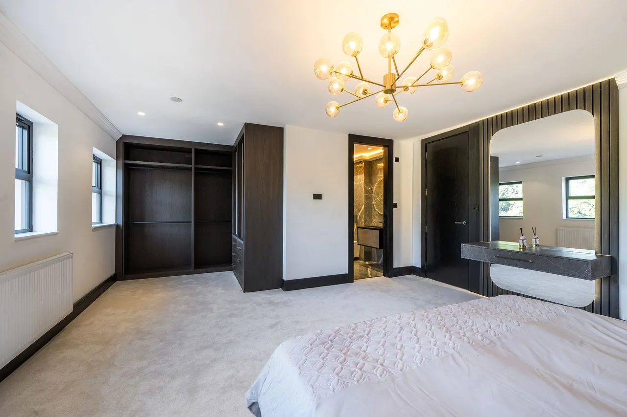 Pipers Green Lane, Edgware, HA8, photo 37