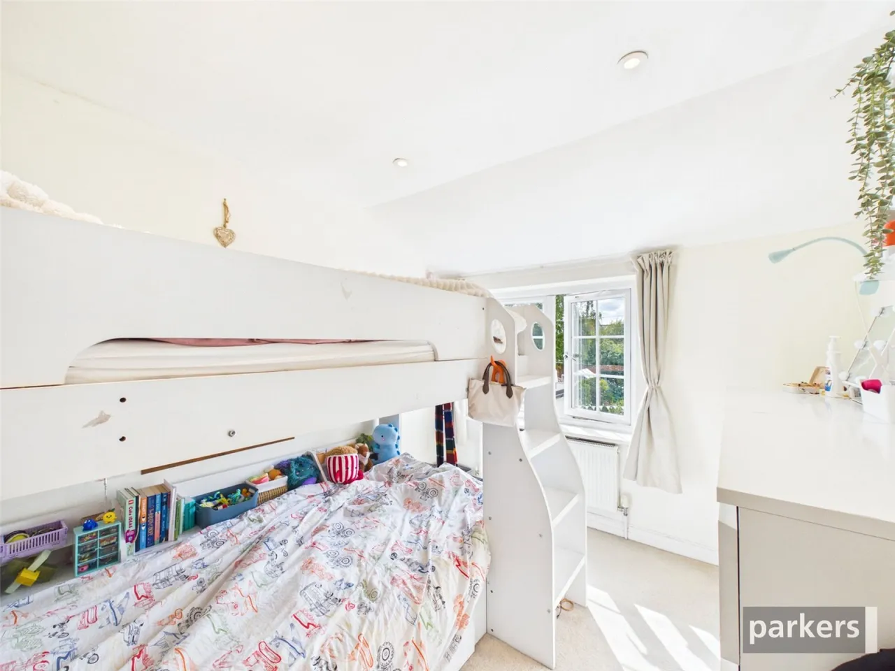 Kidmore End Road, Emmer Green, RG4, photo 9