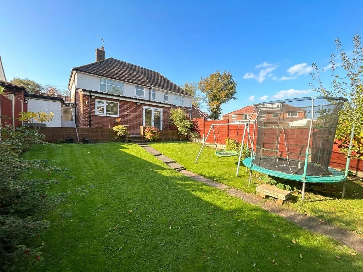 Brandon Avenue, Heald Green, photo 17