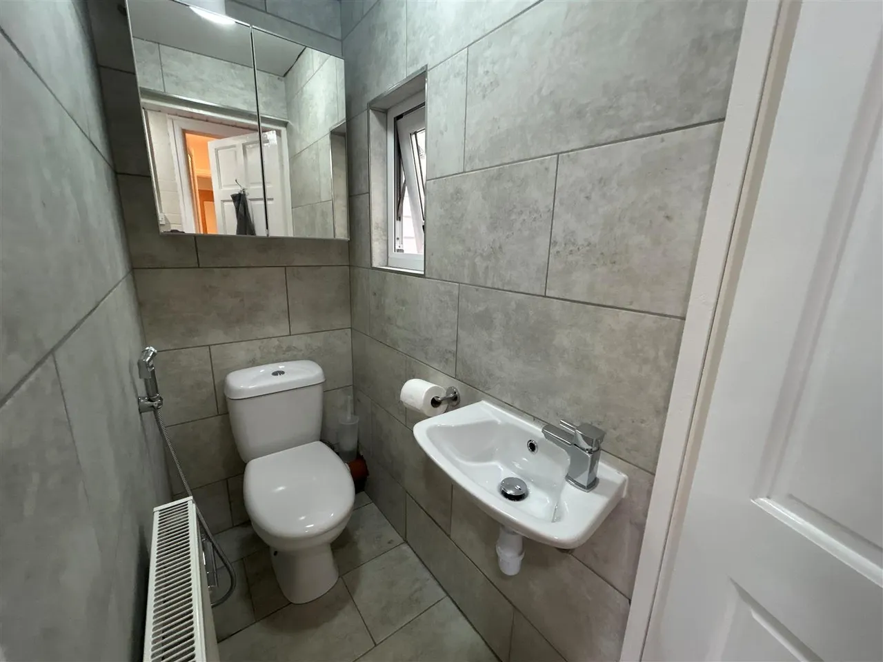 Brandon Avenue, Heald Green, photo 16