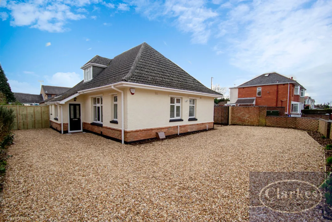 4 bed house for sale, Kingswell Road, Ensbury Park