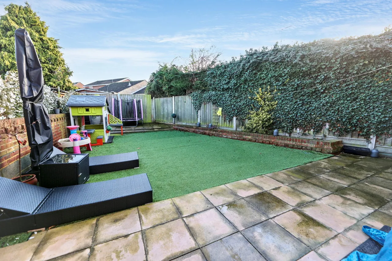 Dorking Crescent, Clacton-on-sea, CO16, photo 17