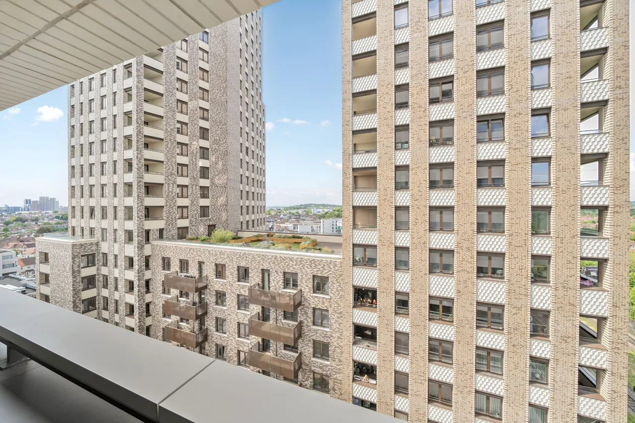 Flat 1505 UNCLE Wembley, 1 Oasis Way, photo 7