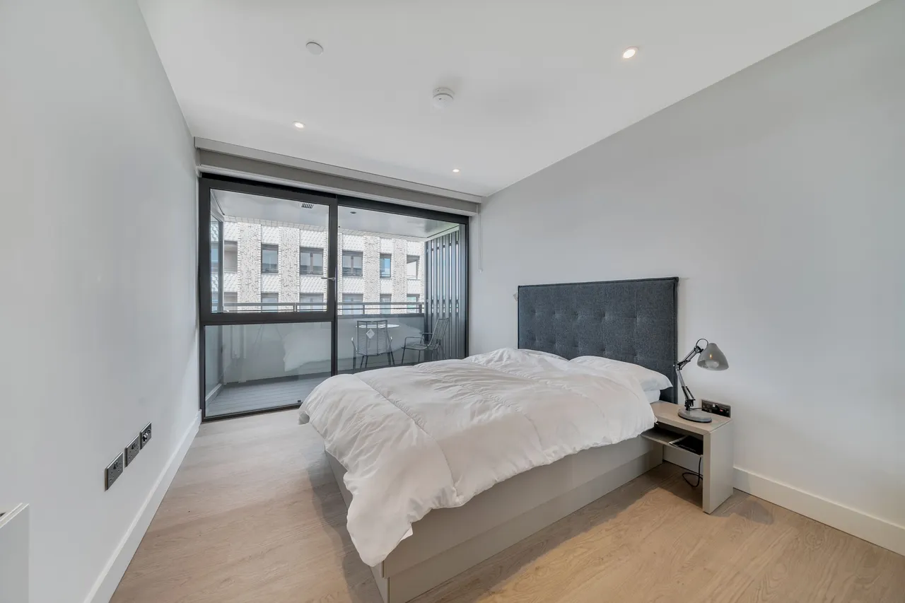Flat 1505 UNCLE Wembley, 1 Oasis Way, photo 12