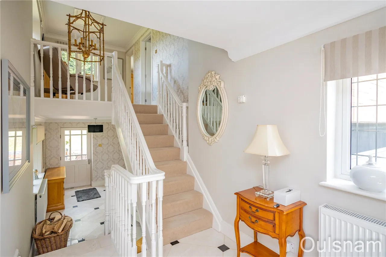 Kidderminster Road, Dodford, B61, photo 25
