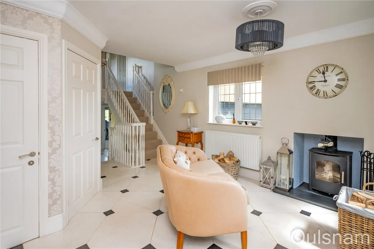 Kidderminster Road, Dodford, B61, photo 23