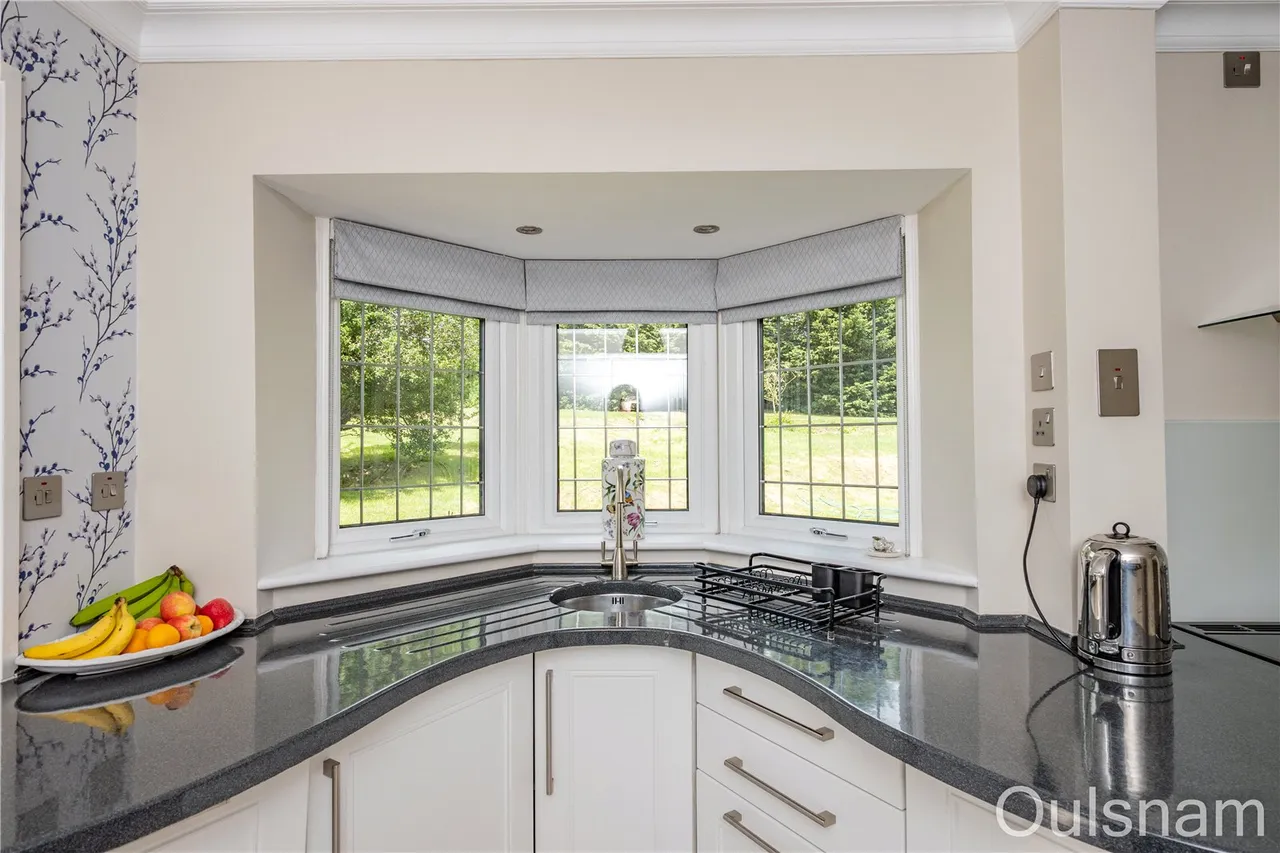 Kidderminster Road, Dodford, B61, photo 13