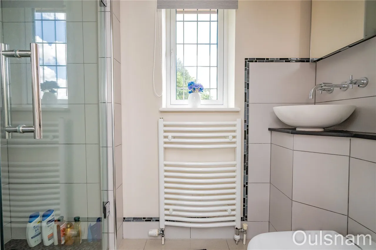 Kidderminster Road, Dodford, B61, photo 27