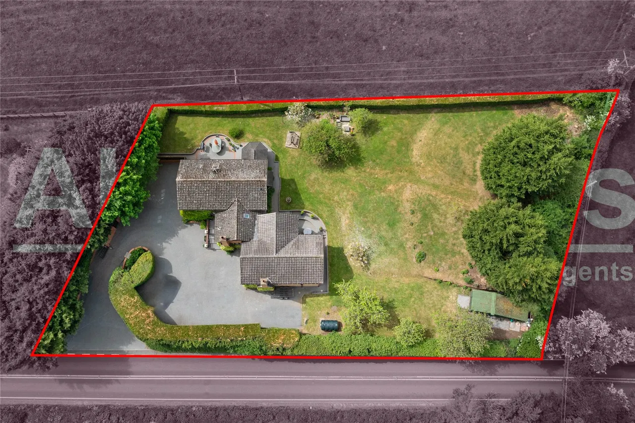 Kidderminster Road, Dodford, B61, photo 2