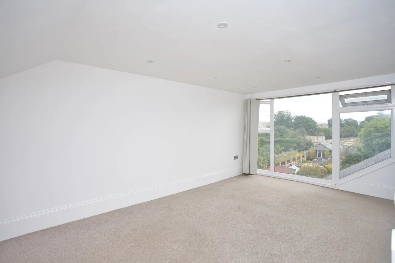 Southwall Road, Deal, CT14, photo 13