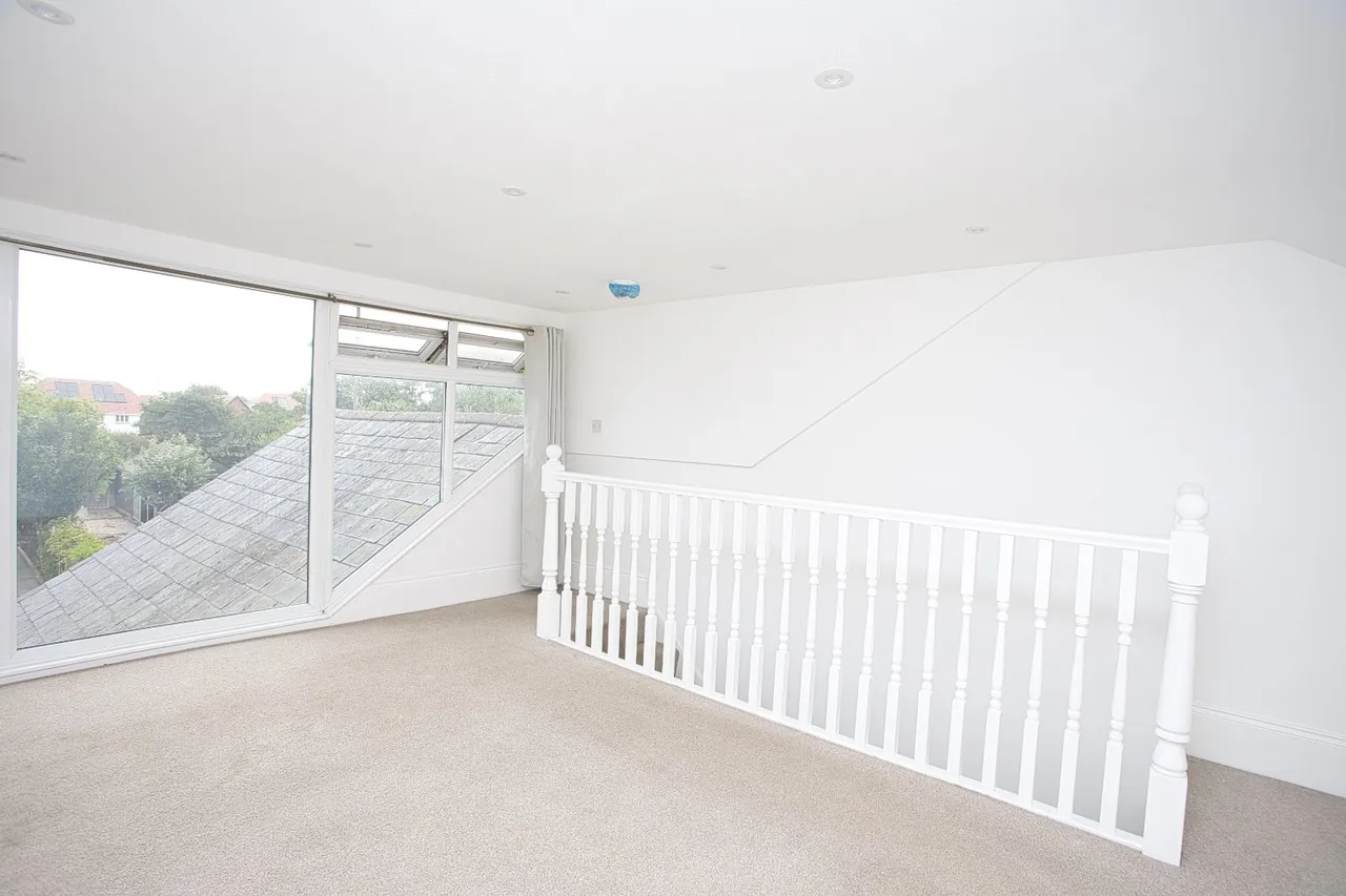 Southwall Road, Deal, CT14, photo 12