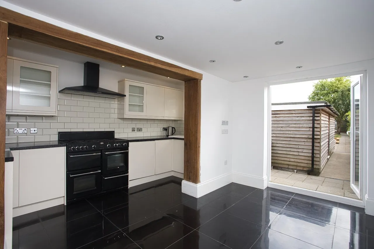 Southwall Road, Deal, CT14, photo 4