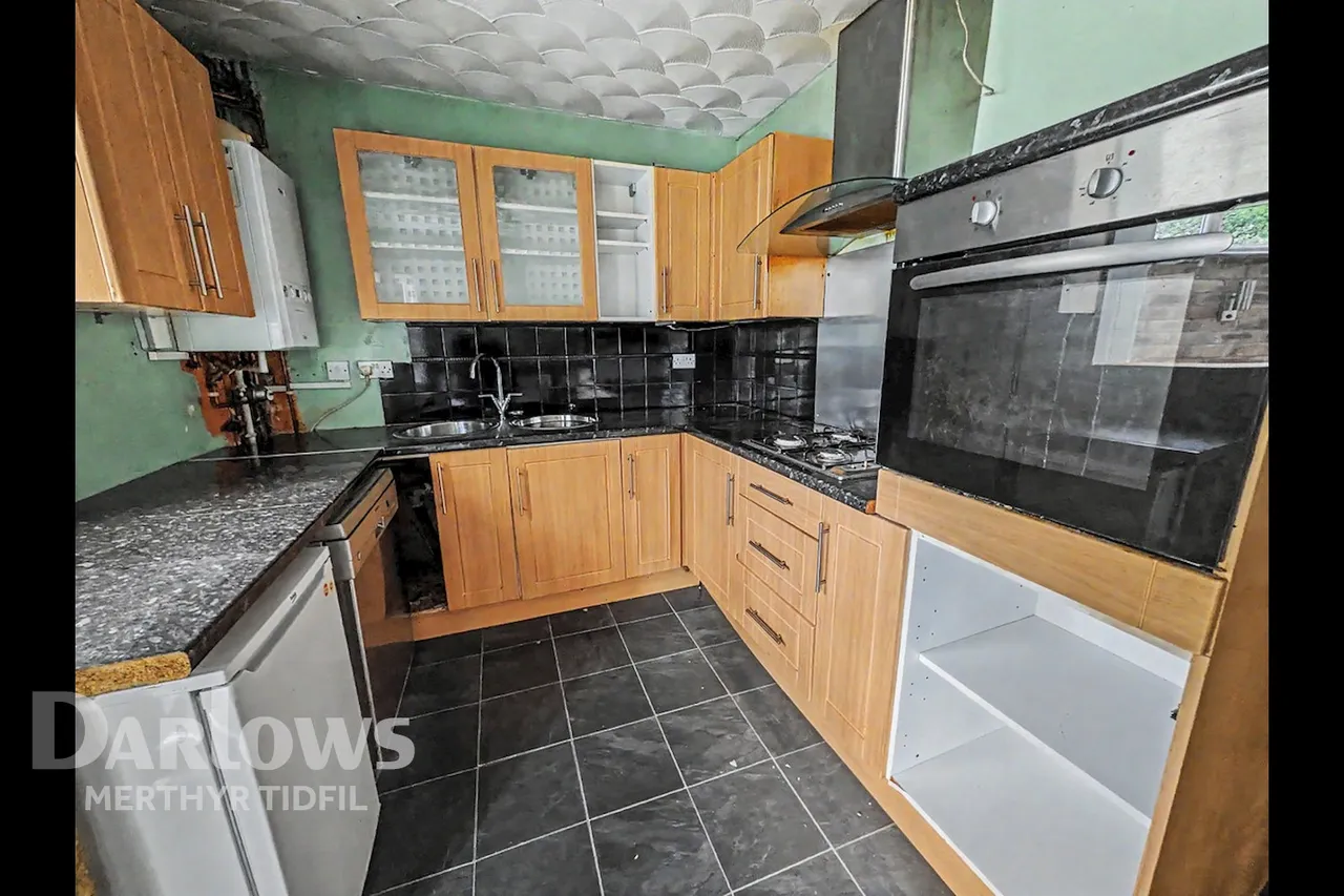 School Road, Merthyr Tydfil, photo 5