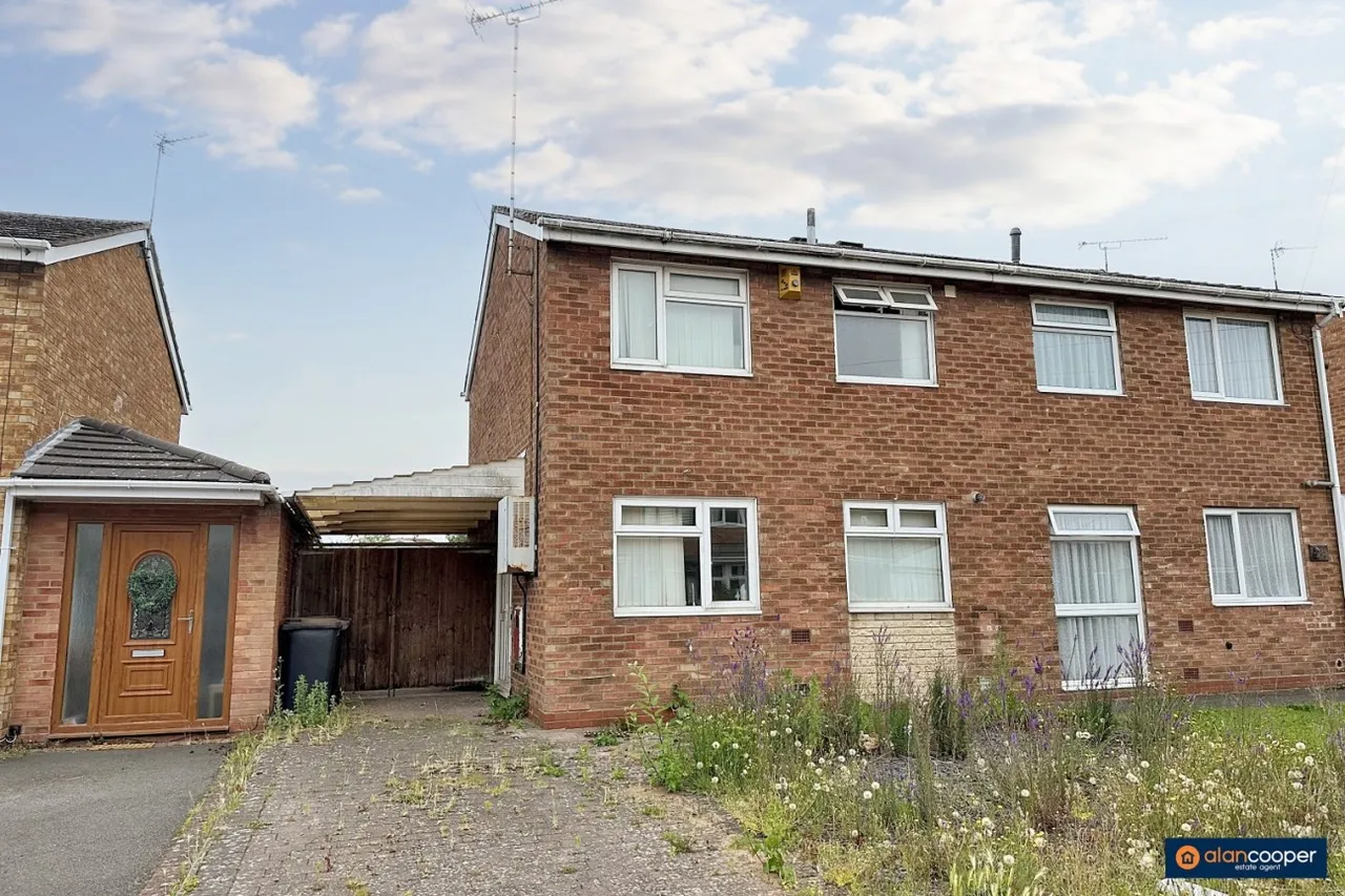 3 bed house for sale, Woburn Drive, Stockingford, CV10