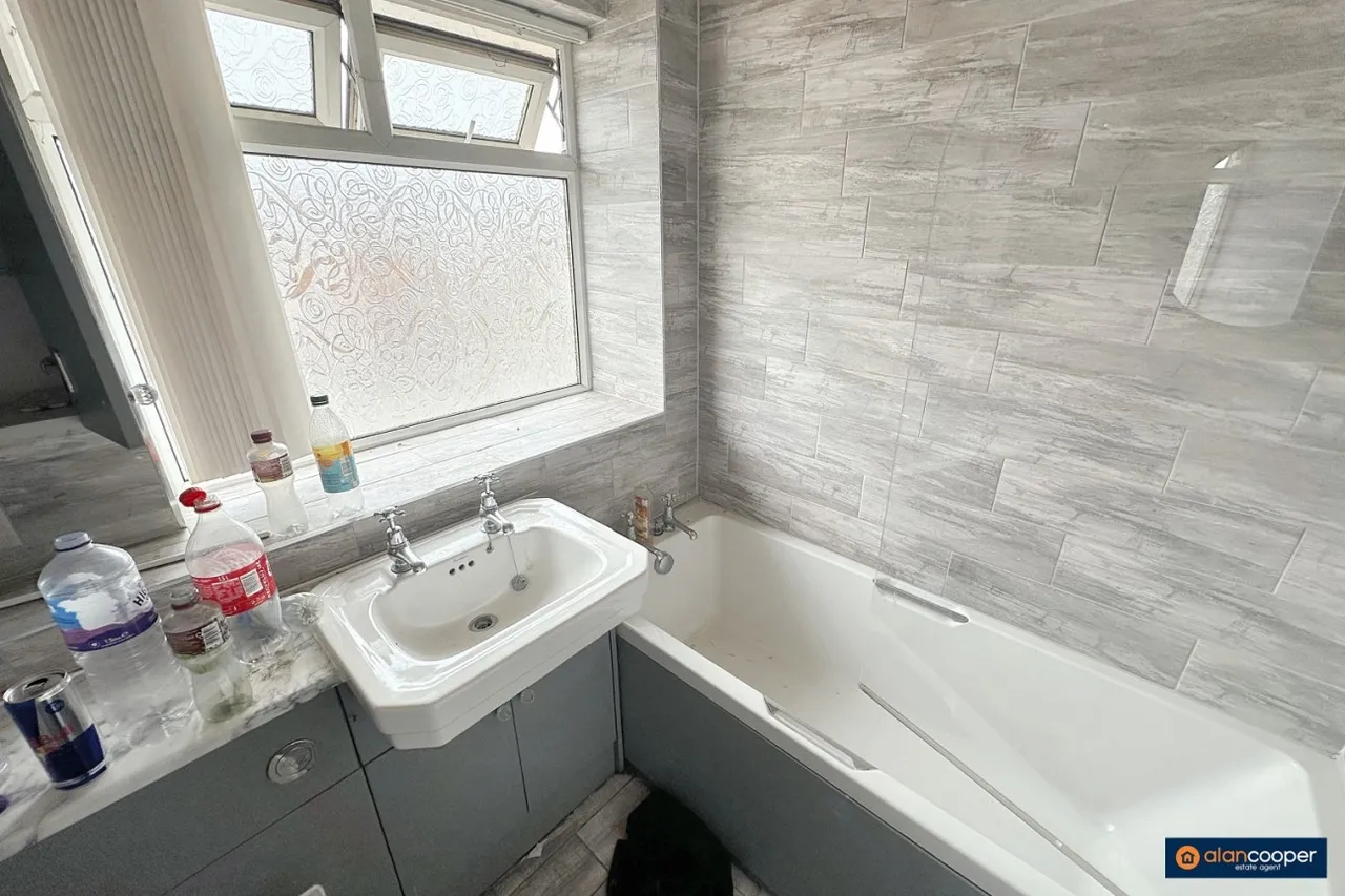 Woburn Drive, Stockingford, CV10, photo 7