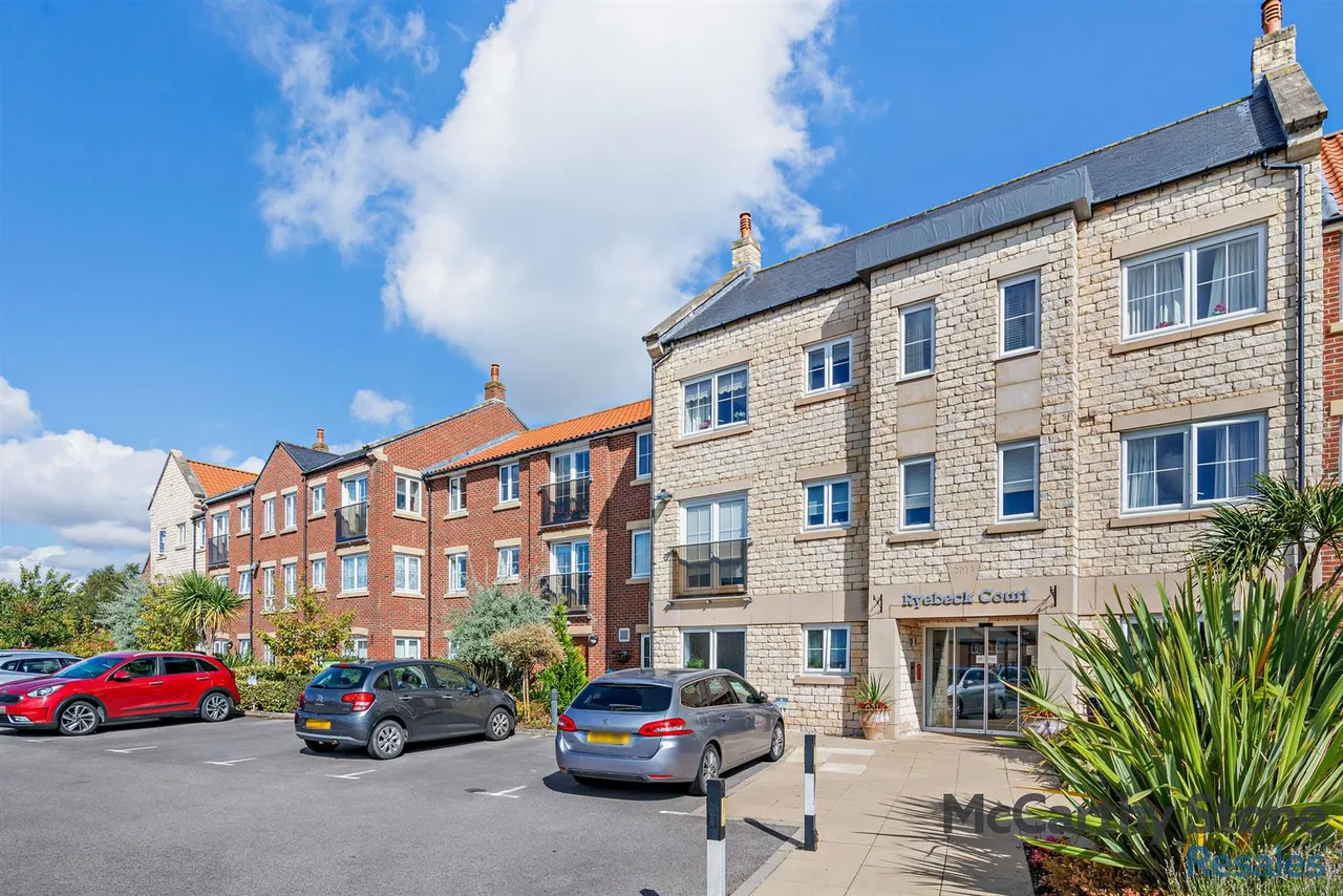 Eastgate, Pickering, YO18, photo 17
