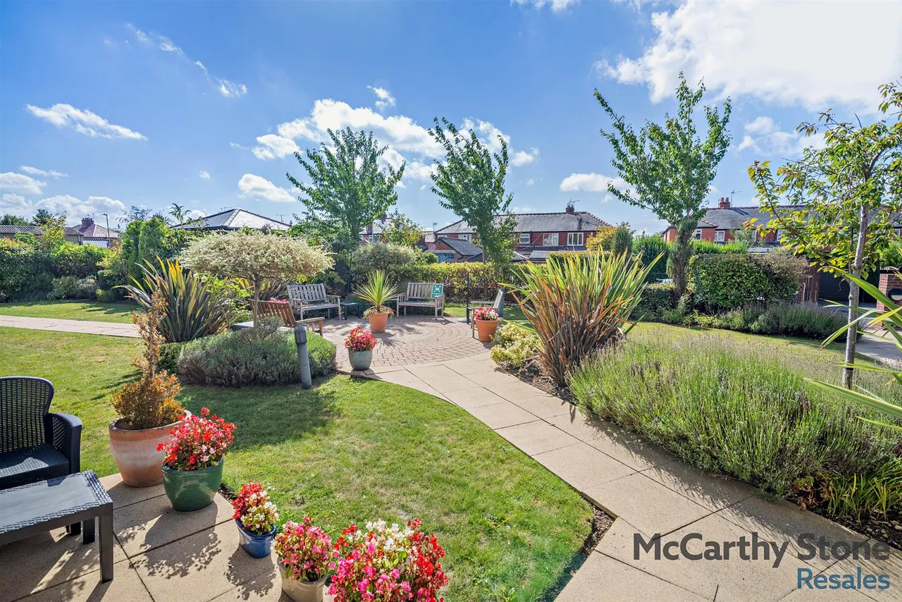 Eastgate, Pickering, YO18, photo 15