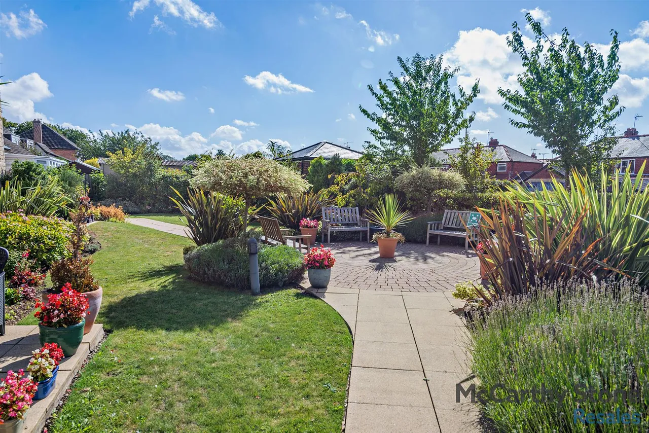 Eastgate, Pickering, YO18, photo 14