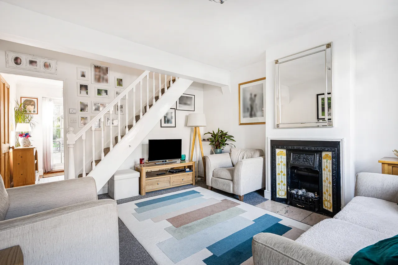 Armstrong Road, Englefield Green, TW20, photo 6
