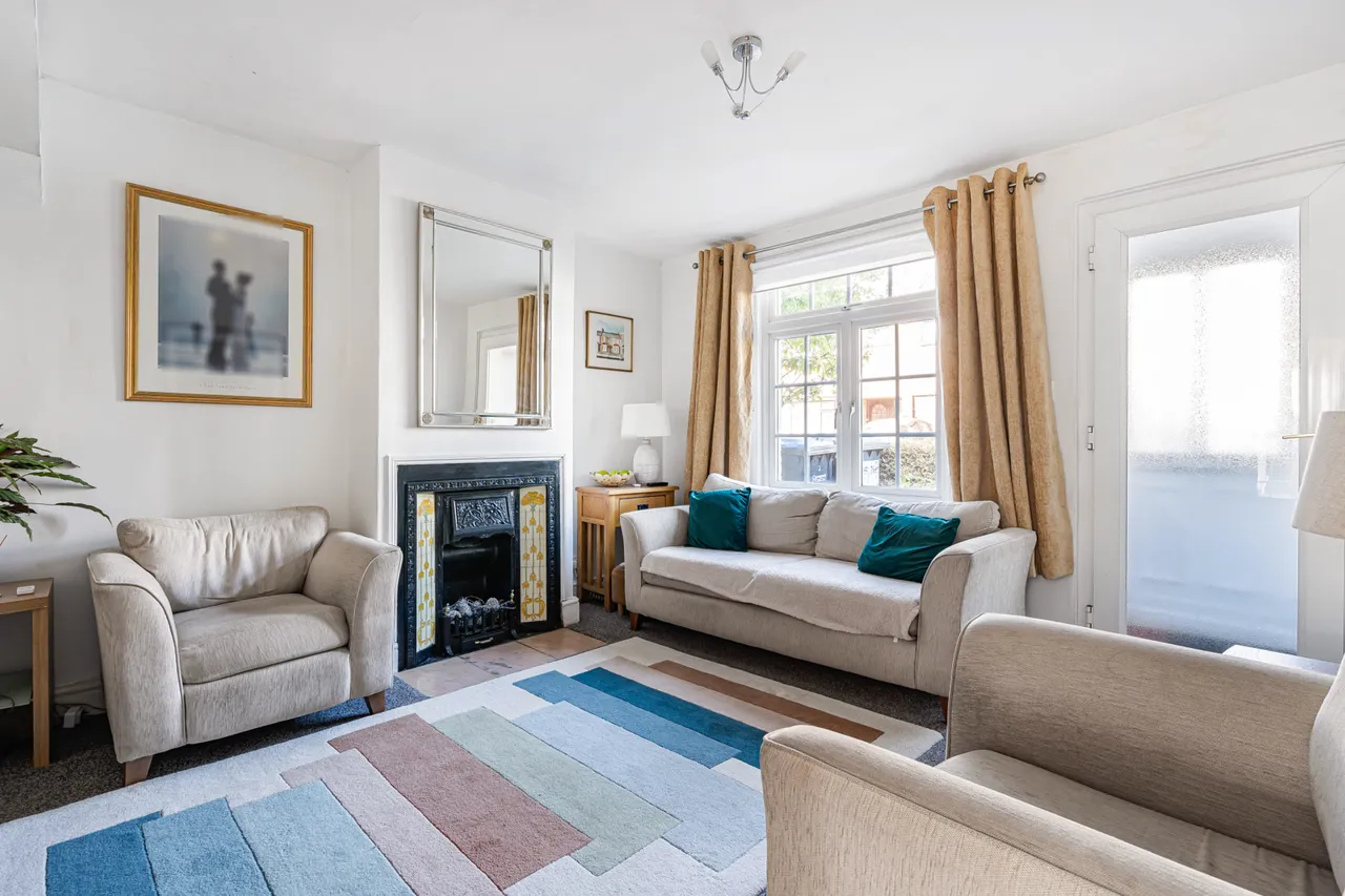 Armstrong Road, Englefield Green, TW20, photo 8
