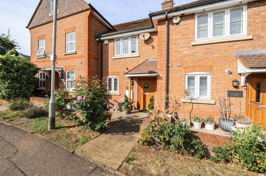 Fullerton Close, Markyate, AL3, photo 15